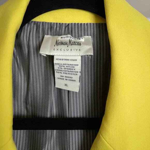 Women's Neiman Marcus Notch Lapel Single-Breasted Blazer Bright Yellow Size XL - Picture 3 of 7